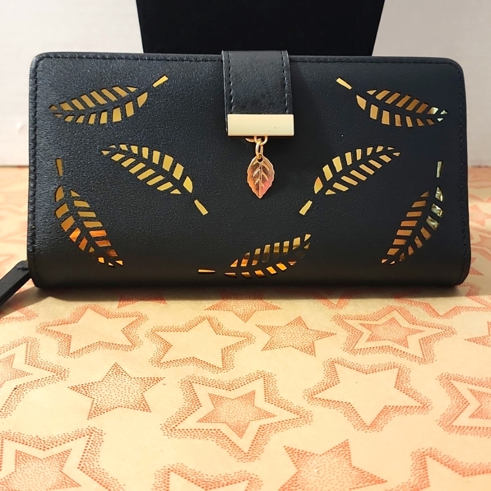 Leaf Wallet, NWT